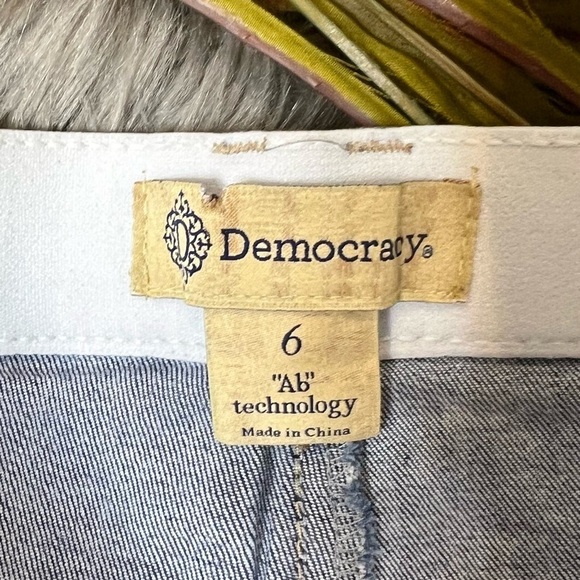 NWOT Democracy Medium Wash Ab Technology Shaping Women’s Skinny Jeans Sz 6 - Picture 4 of 11